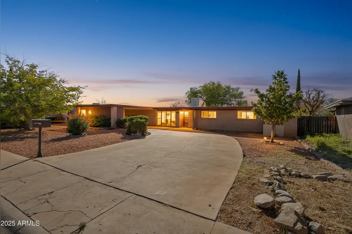 2332 E Carmelita Drive, Sierra Vista, AZ 85635 - Image #1
