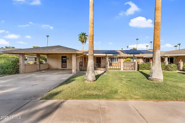 13621 N Emberwood Drive, Sun City, AZ 85351