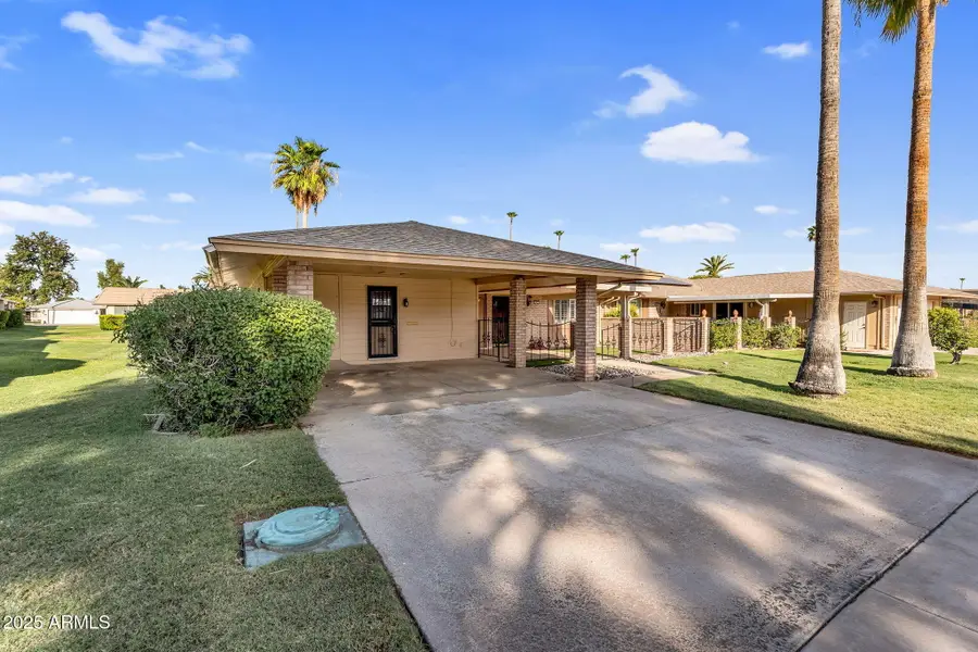 13621 N Emberwood Drive, Sun City, AZ 85351 - Image #2