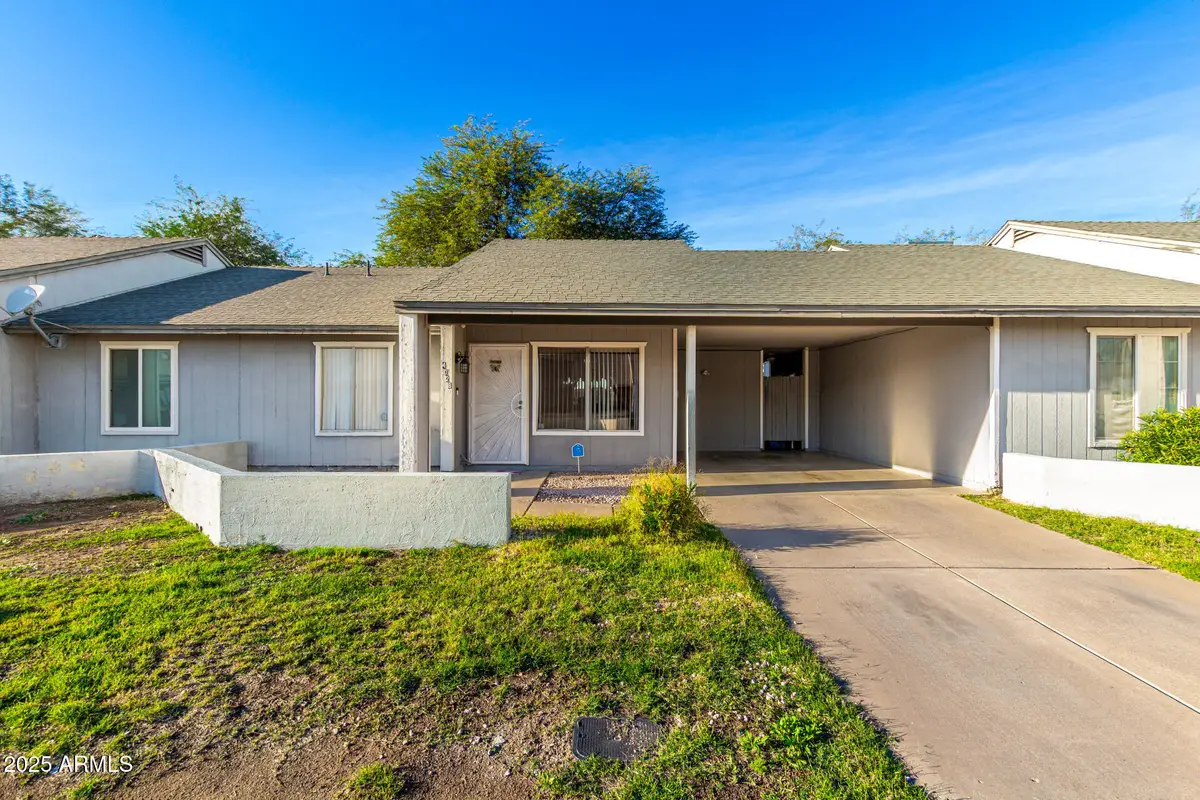 4028 E Carson Road, Phoenix, AZ 85042 - Image #1