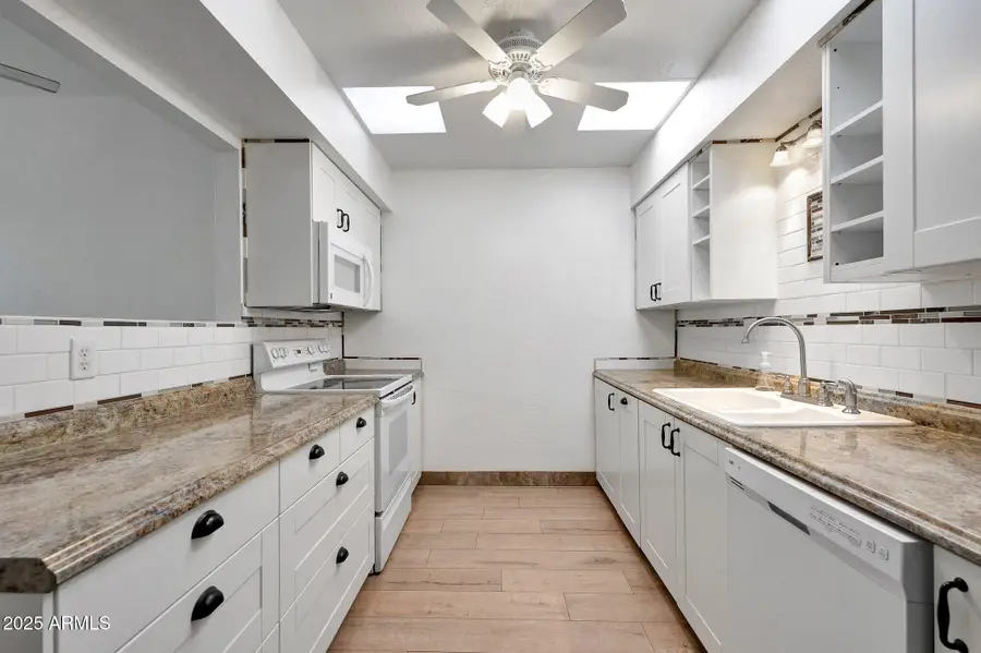 13006 N 100th Drive, Sun City, AZ 85351 - Image #2