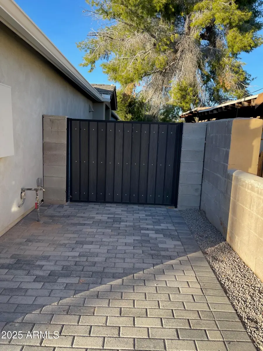 82 W Brooks Street, Gilbert, AZ 85233 - Image #2