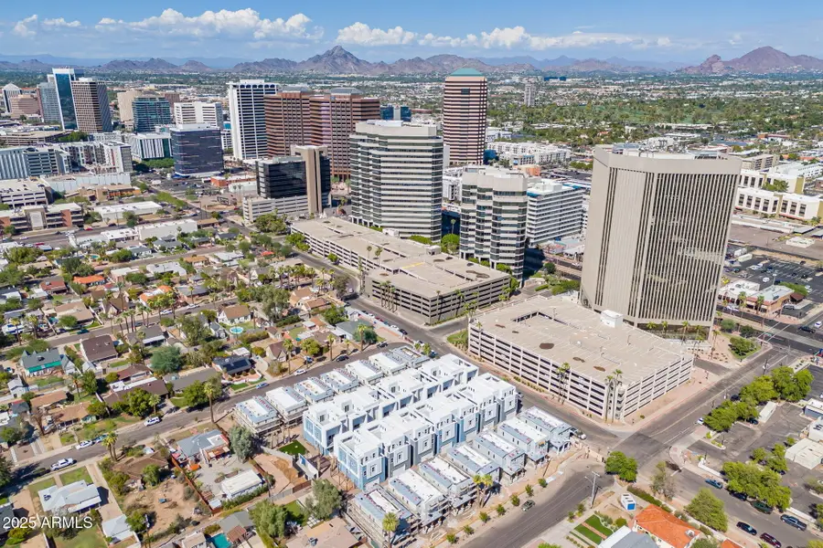 127 W Holcomb Lane, Phoenix, AZ 85003 - Image #2