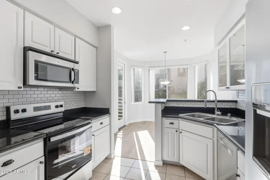 3633 N 3rd Avenue #2009, Phoenix, AZ 85013 - Image #3