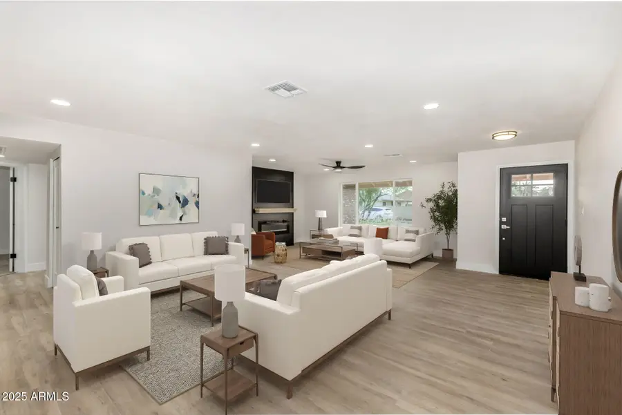 1316 W Los Lagos Vista, Mesa, AZ 85202 - Image #3