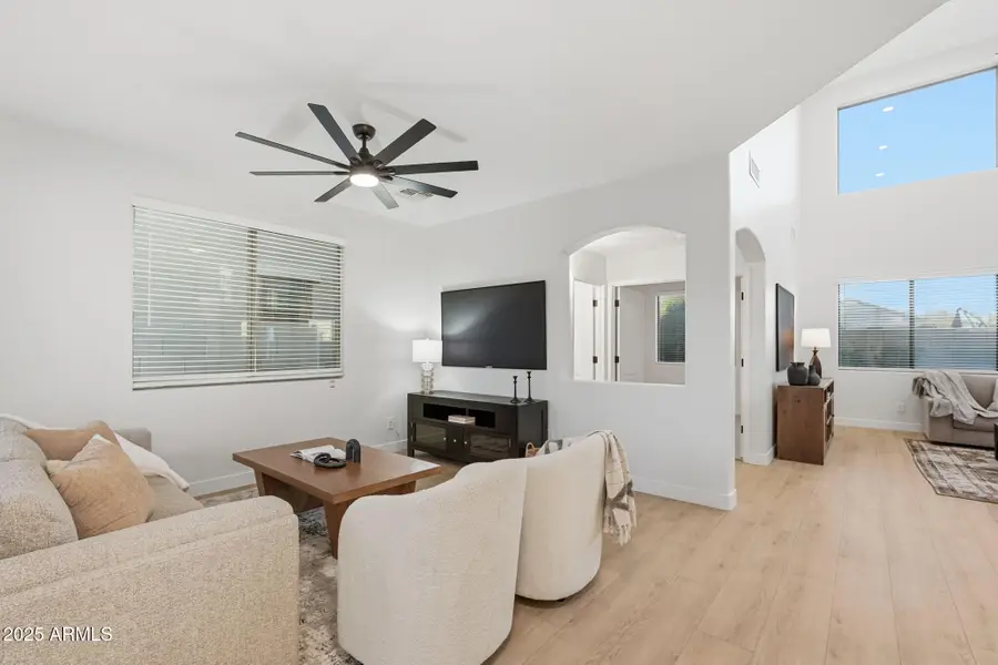 978 E Julie Avenue, San Tan Valley, AZ 85140 - Image #2