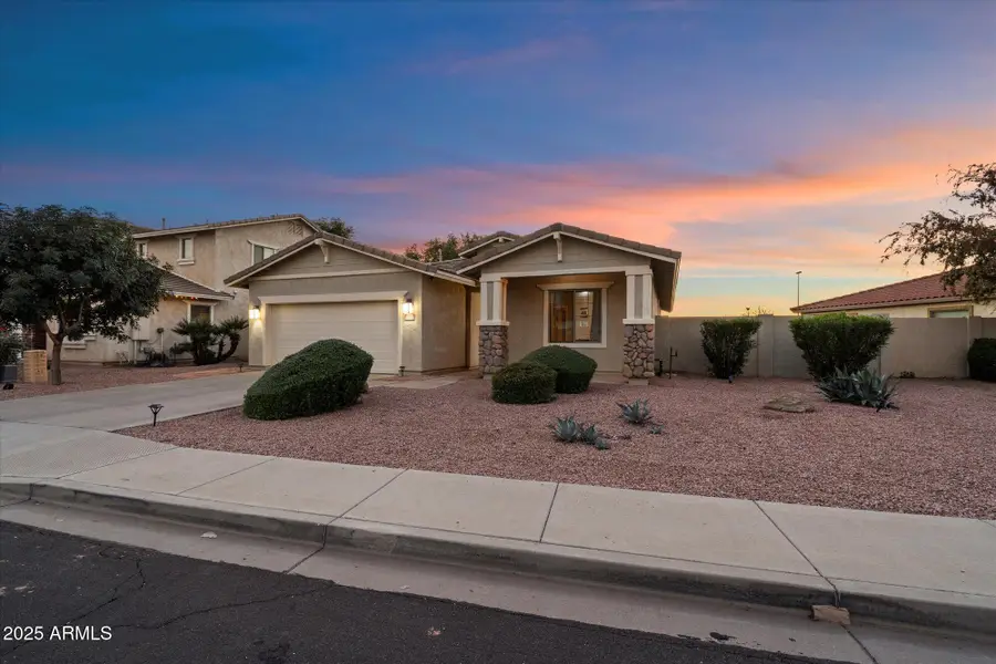 6710 S Seton Avenue, Gilbert, AZ 85298 - Image #2