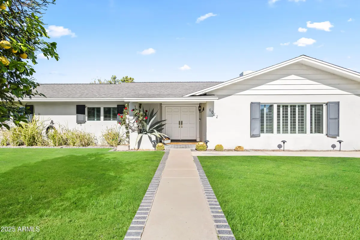 6022 E Calle Del Paisano --, Phoenix, AZ 85251 - Image #1