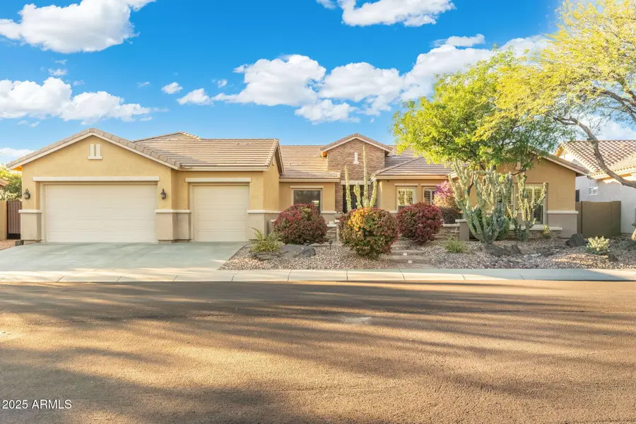40114 N Noble Hawk Court, Anthem, AZ 85086 - Image #2