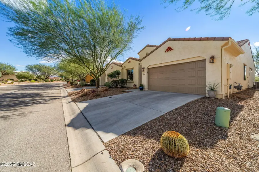 883 N Broken Hills Drive, Sahuarita, AZ 85614 - Image #3