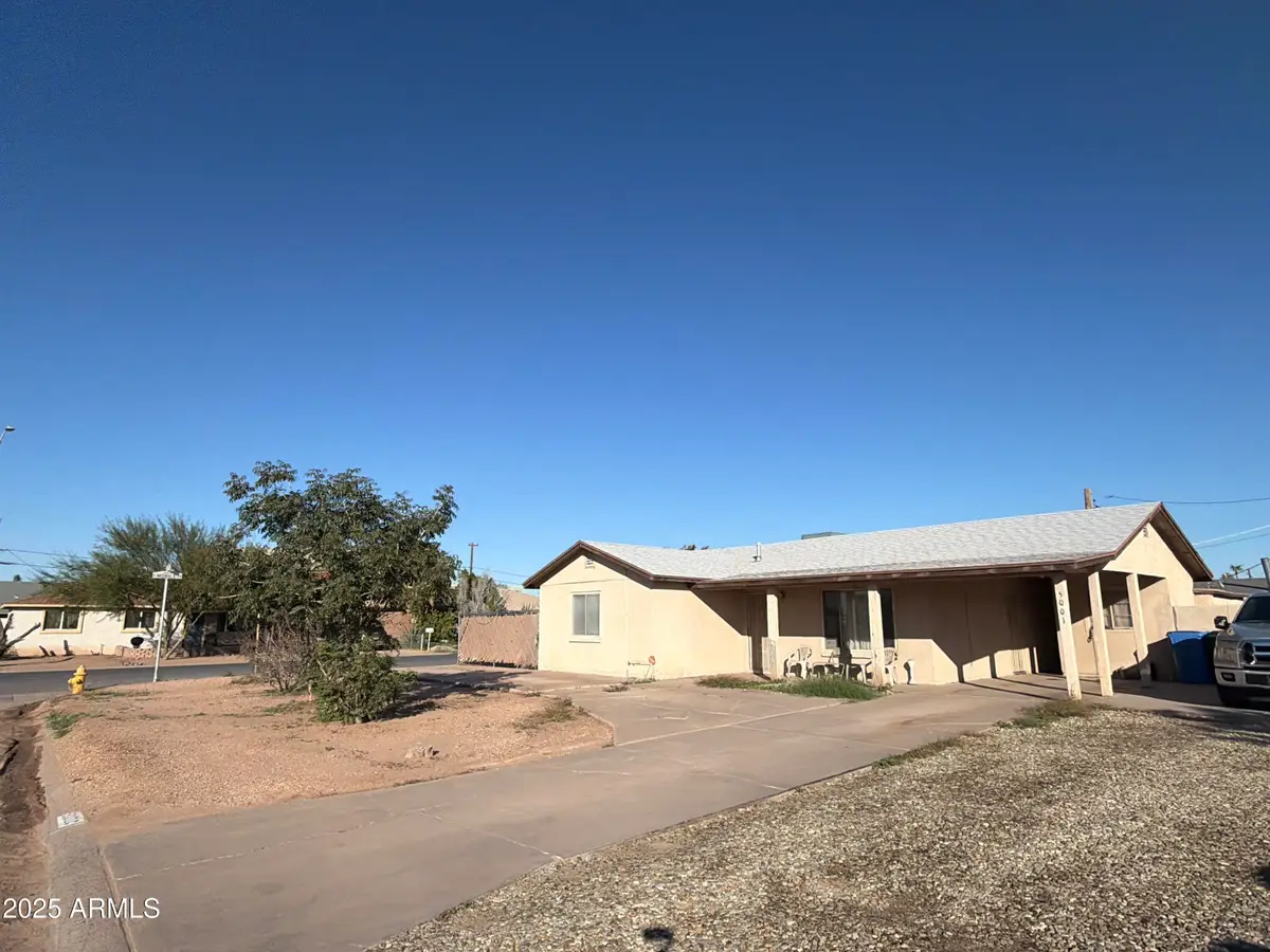 5001 S 21st Place, Phoenix, AZ 85040 - Image #1