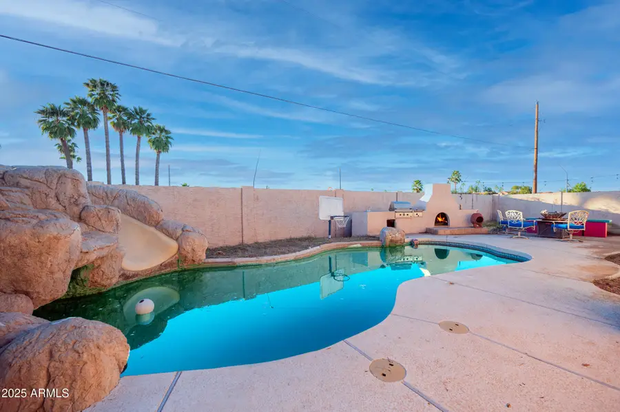 662 S Seton Avenue, Mesa, AZ 85206 - Image #2