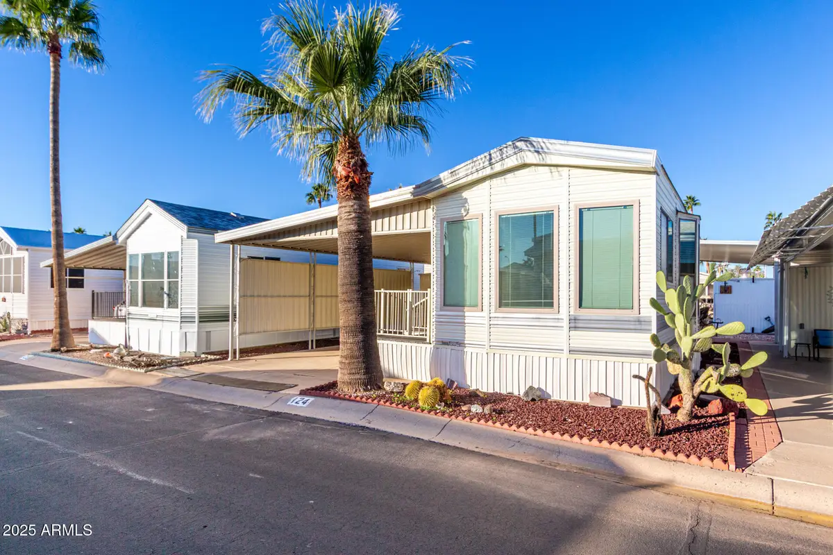 124 Kaolin Drive, Apache Junction, AZ 85119 - Image #1