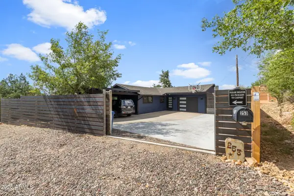 253 S Willow Street, Prescott, AZ 86303