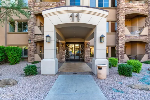 5450 E Deer Valley Drive #1217, Phoenix, AZ 85054