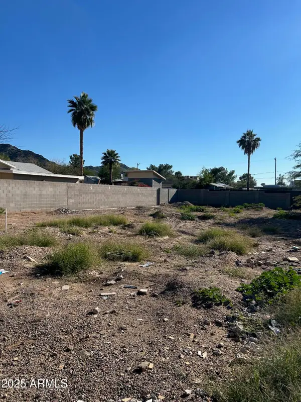 1213 E Vogel Avenue #3, Phoenix, AZ 85020