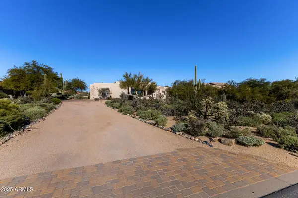 7330 E Mary Sharon Drive, Scottsdale, AZ 85266