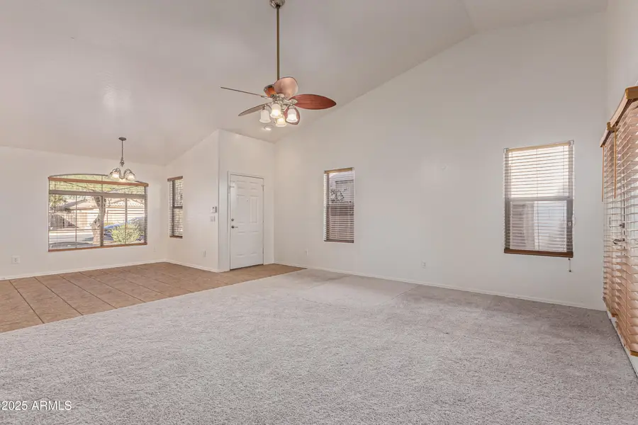 11413 W Locust Lane, Avondale, AZ 85323 - Image #2