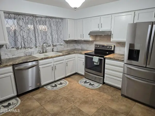 1602 E Grove Avenue, Mesa, AZ 85204