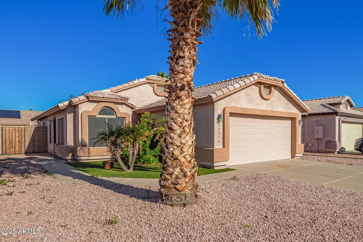 13234 W Saguaro Lane, Surprise, AZ 85374 - Image #1