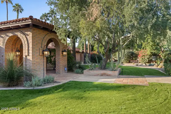 5401 E Mariposa Street, Phoenix, AZ 85018