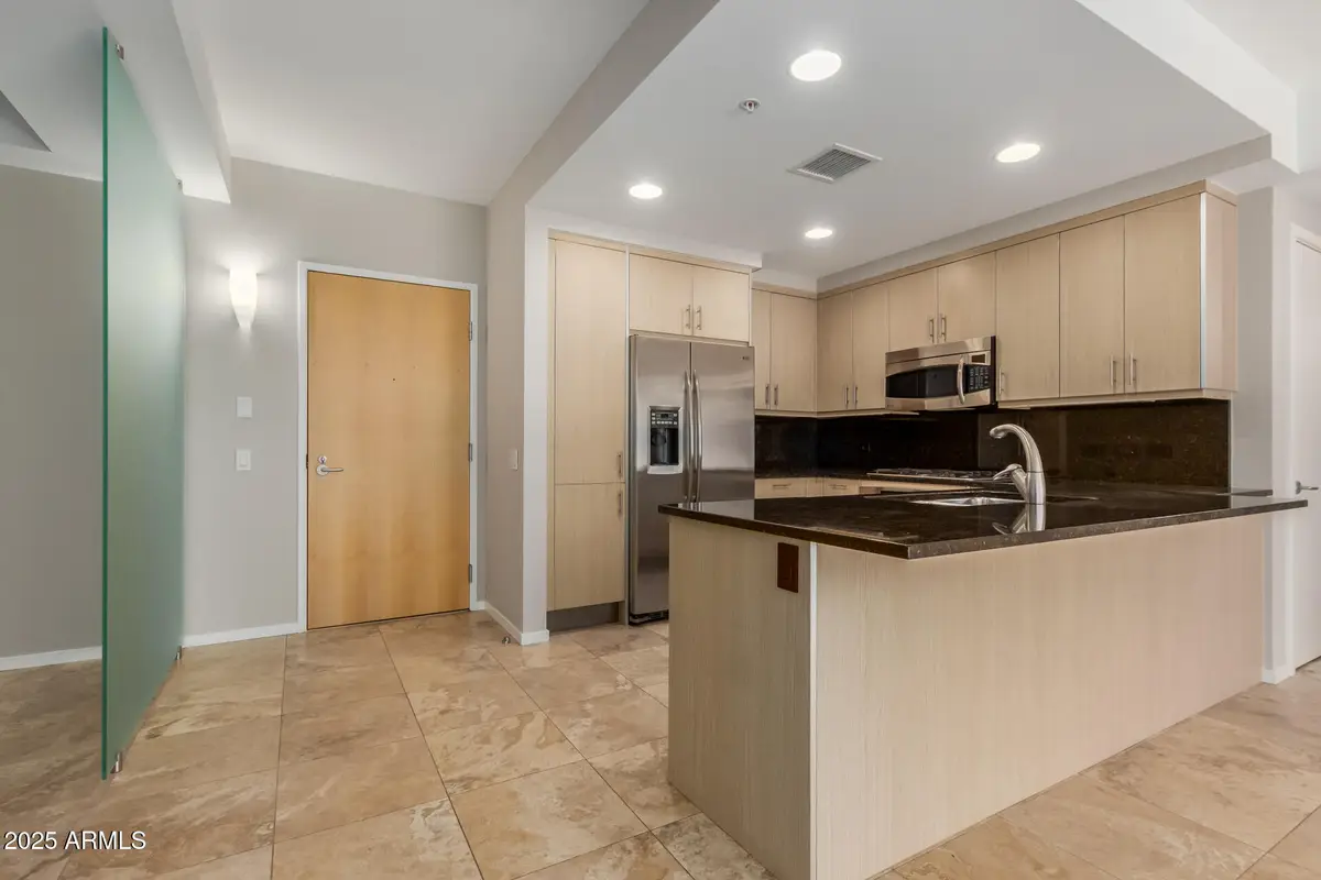 7117 E Rancho Vista Drive #5007, Scottsdale, AZ 85251 - Image #1