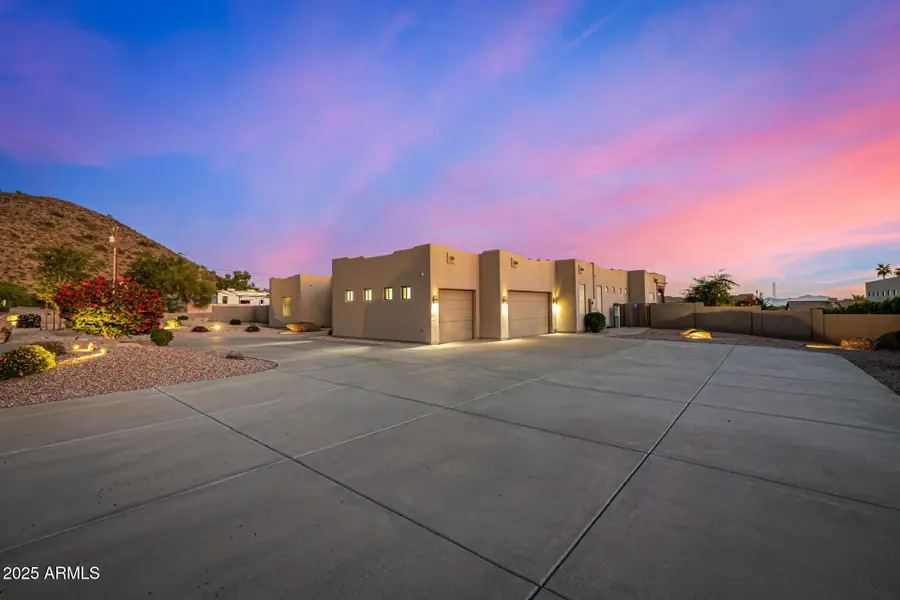 9215 W Buckskin Trail, Peoria, AZ 85383 - Image #3