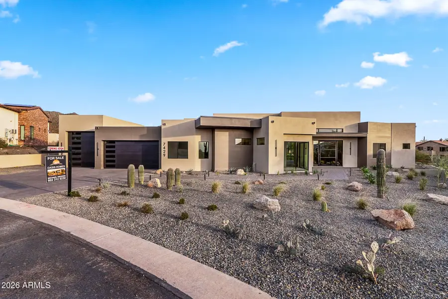 7429 E Forest Trail Circle, Mesa, AZ 85207 - Image #2