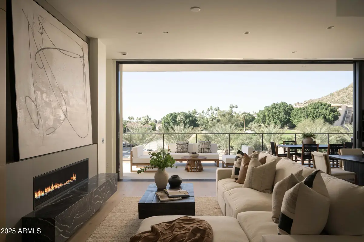 4849 N Camelback Ridge Drive #A309, Scottsdale, AZ 85251 - Image #1