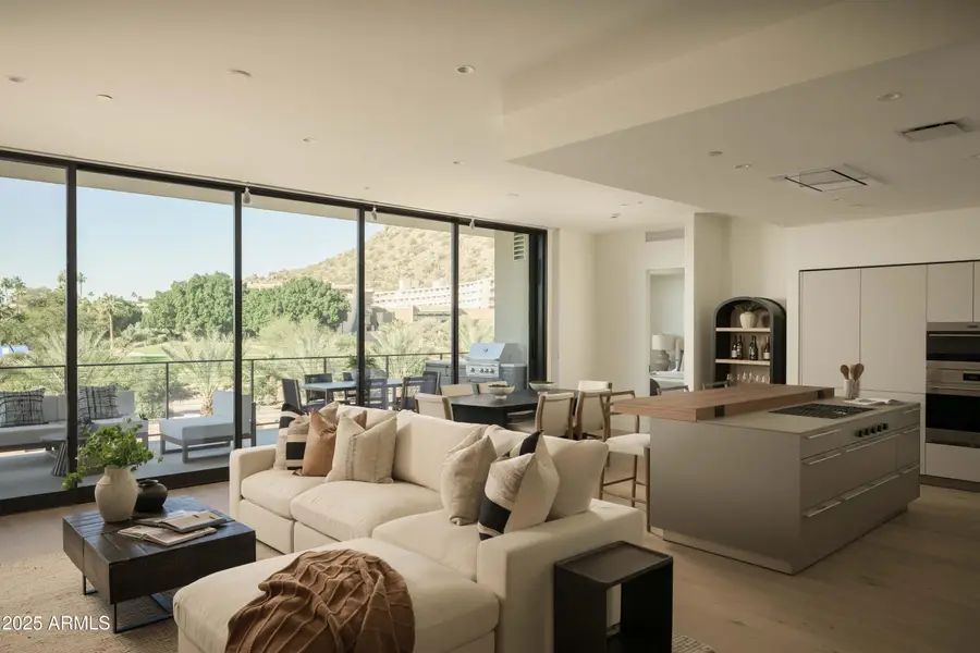 4849 N Camelback Ridge Drive #A309, Scottsdale, AZ 85251 - Image #2