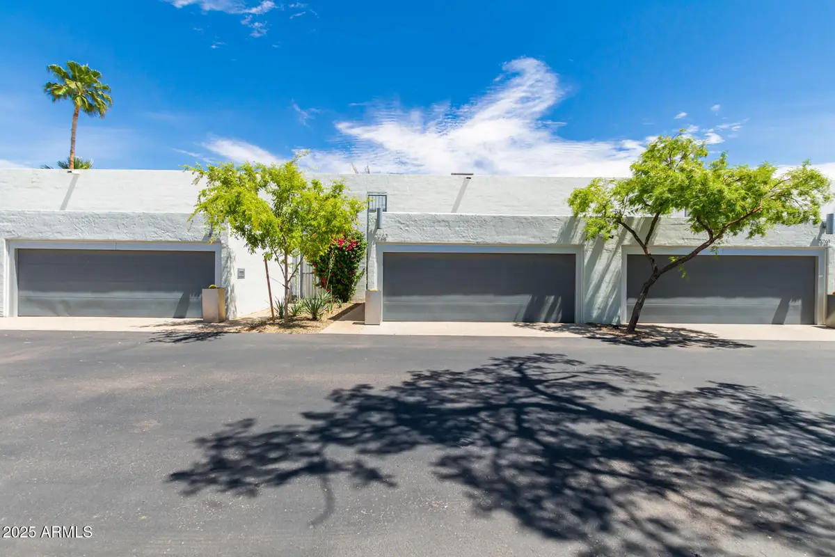 3263 E Camelback Road, Phoenix, AZ 85018 - Image #1