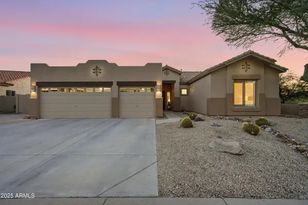 9747 E Greenway Street, Mesa, AZ 85207