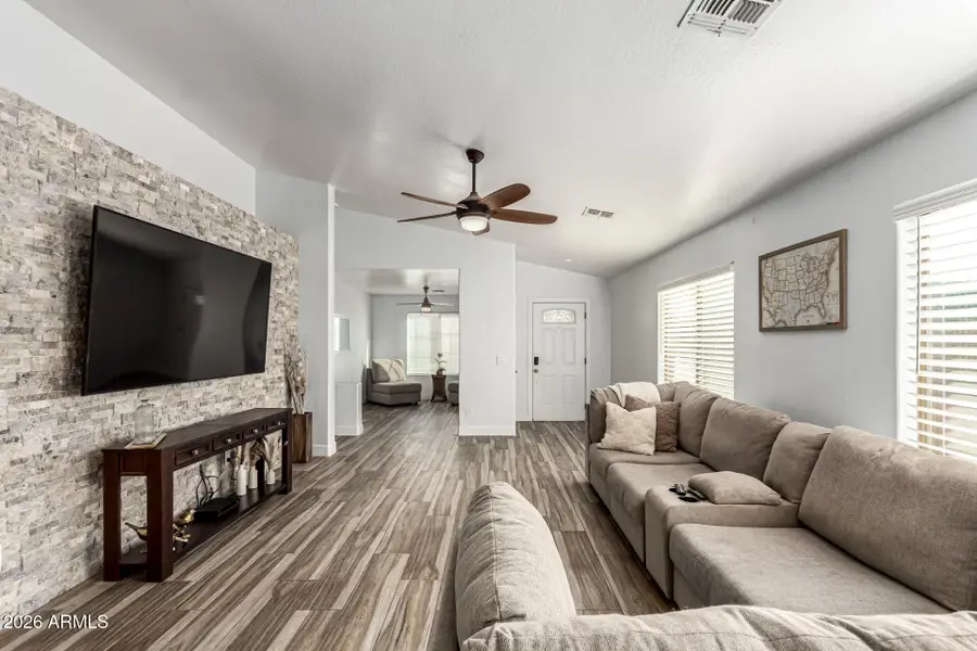 3040 S 257th Drive, Buckeye, AZ 85326 - Image #3