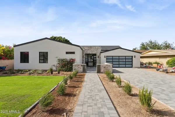 4512 N 38th Street, Phoenix, AZ 85018