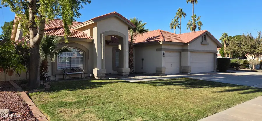 3124 N Meadow Drive, Avondale, AZ 85392 - Image #2