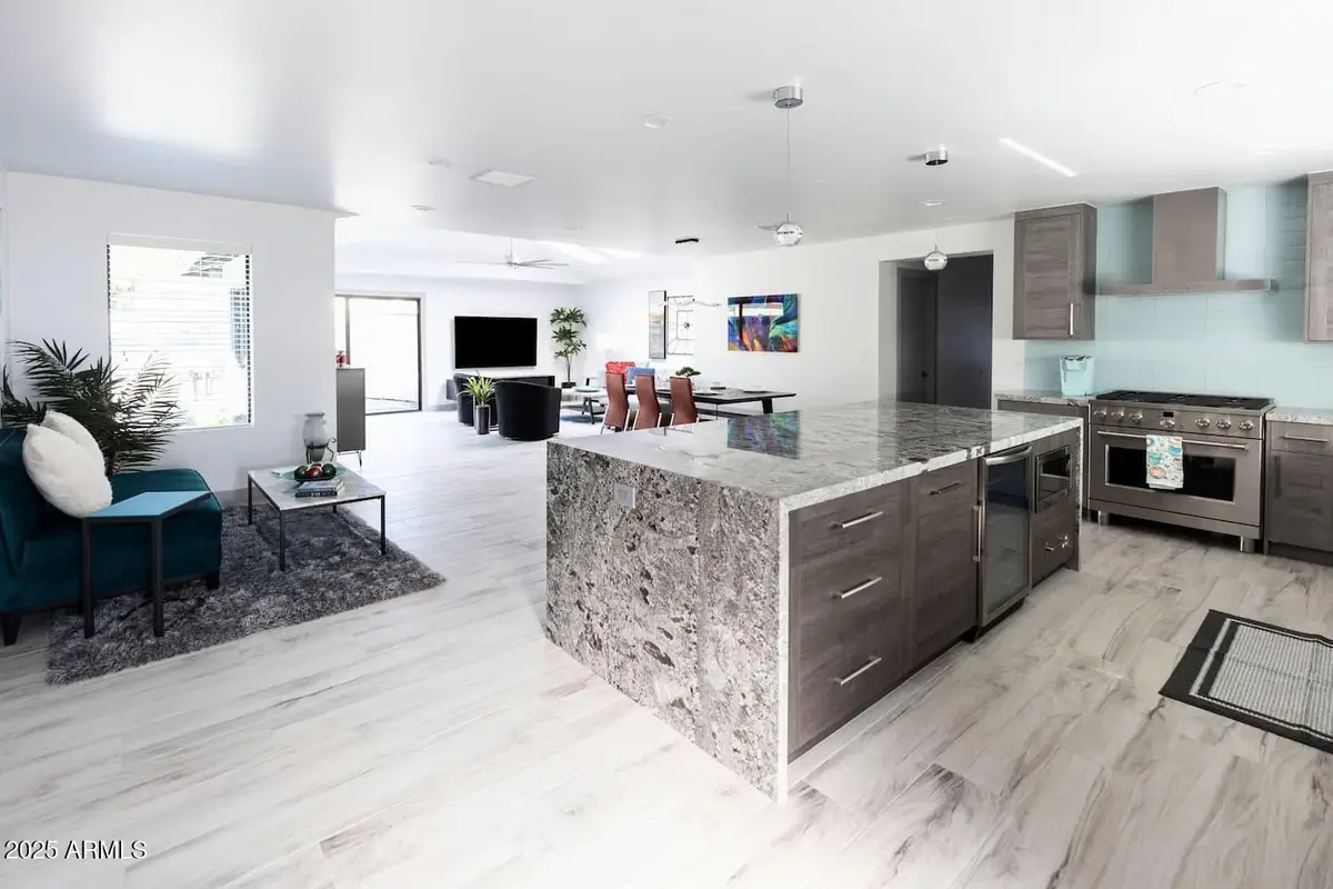 4626 N 75th Street, Scottsdale, AZ 85251 - Image #1