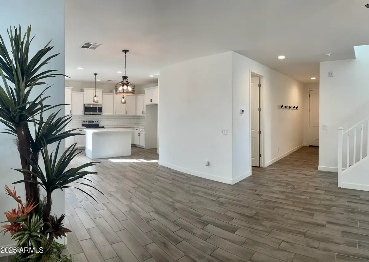 5549 S Dillon --, Mesa, AZ 85212 - #1