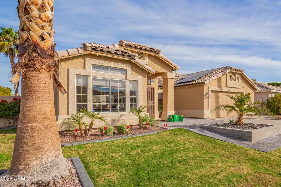 1858 W Leah Lane, Gilbert, AZ 85233 - Image #2
