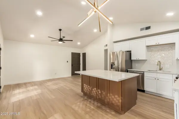 4822 W Northern Avenue, Glendale, AZ 85301