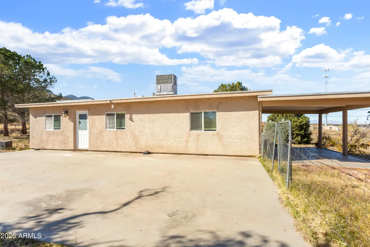 7245 S Cole Lane, Hereford, AZ 85615 - Image #1