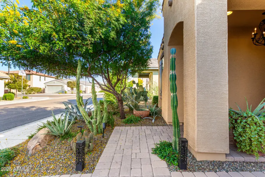 2445 E Beverly Road, Phoenix, AZ 85042 - Image #3