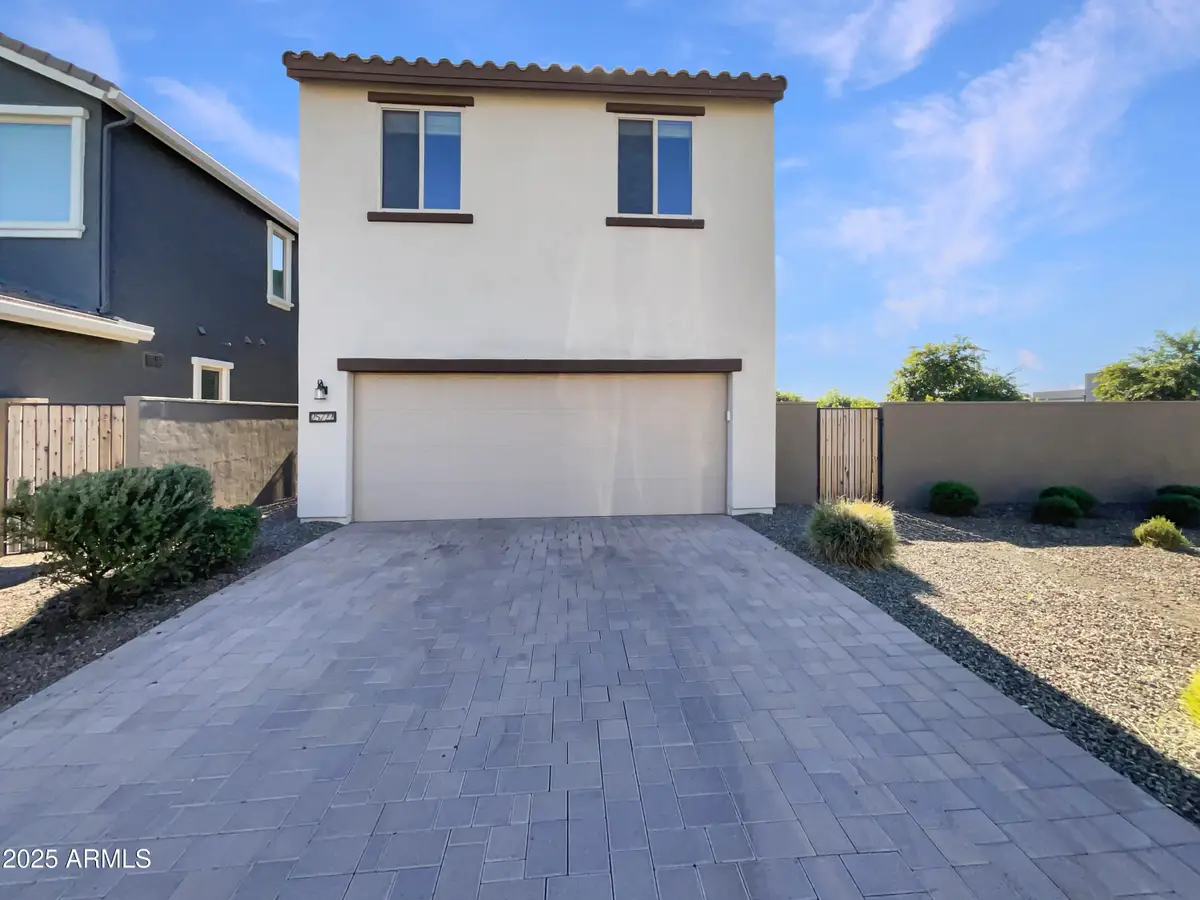 25722 N 20th Lane, Phoenix, AZ 85085 - Image #1