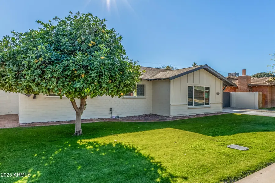 8311 E Mackenzie Drive, Scottsdale, AZ 85251 - Image #2