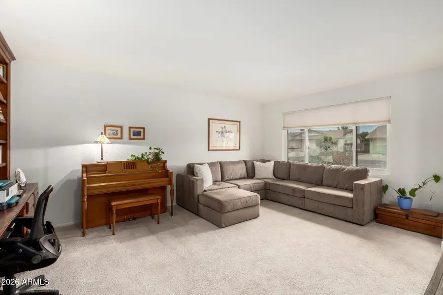 2112 E Apollo Avenue, Tempe, AZ 85283 - Image #3