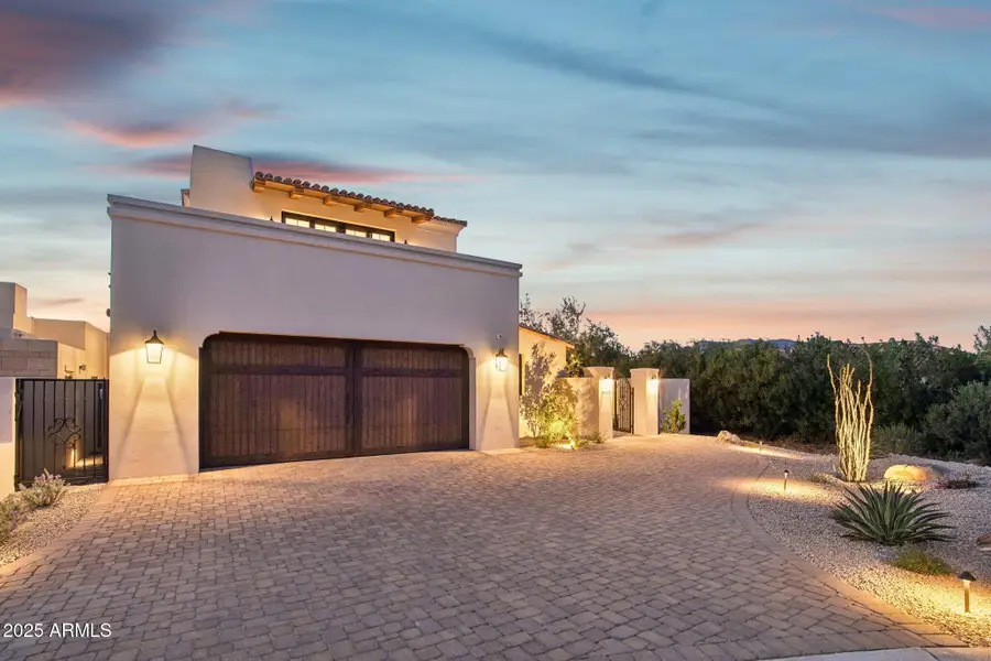 5830 N Echo Canyon Lane, Phoenix, AZ 85018 - Image #3