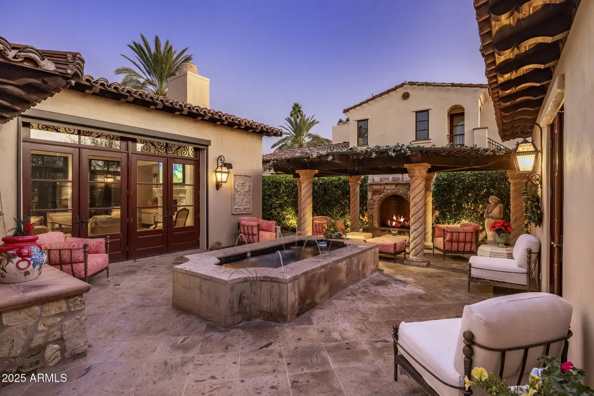 4949 E Lincoln Drive #4, Paradise Valley, AZ 85253 - Image #1