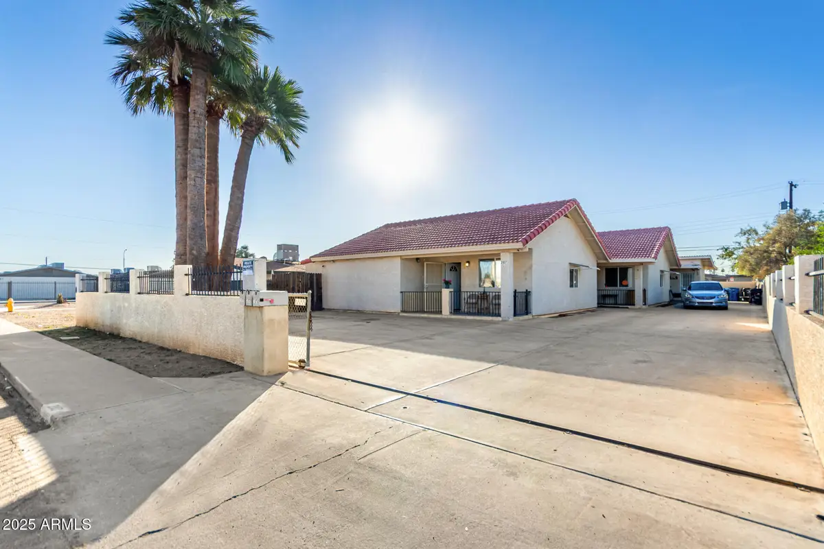 2107 W Glenrosa Avenue, Phoenix, AZ 85015 - Image #1