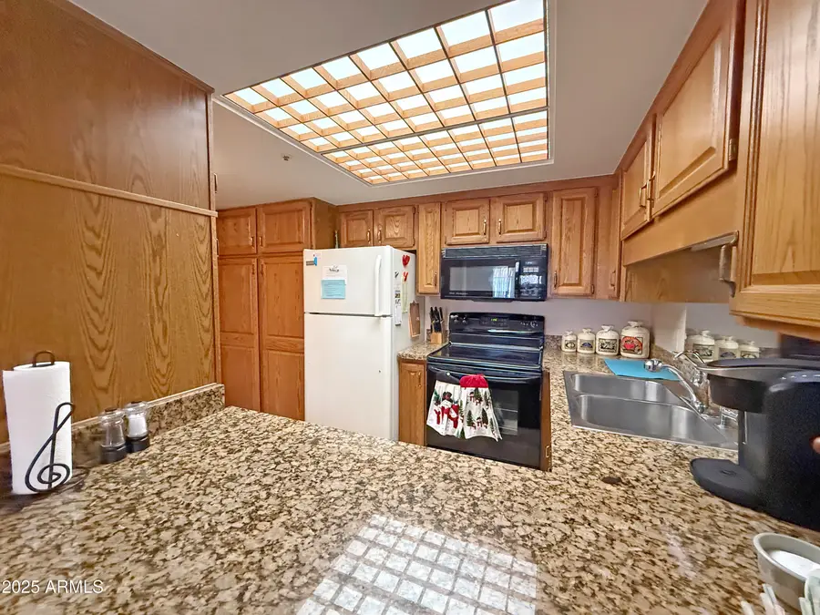 10330 W Thunderbird Boulevard #A303, Sun City, AZ 85351 - Image #3