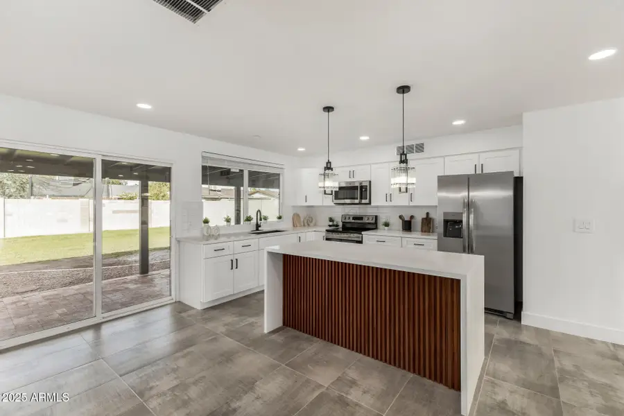 7050 W Garfield Street, Phoenix, AZ 85043 - Image #2