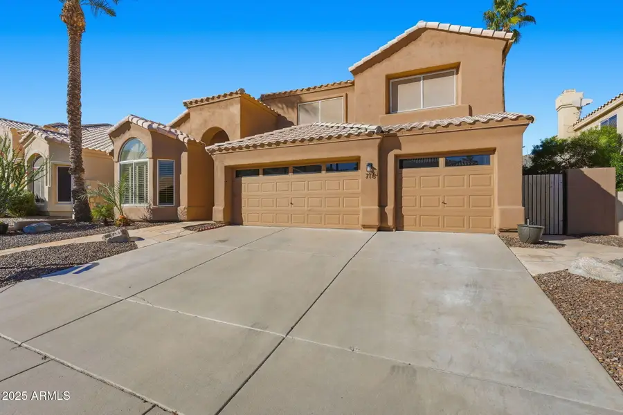 718 E Mountain Sage Drive, Phoenix, AZ 85048 - Image #2